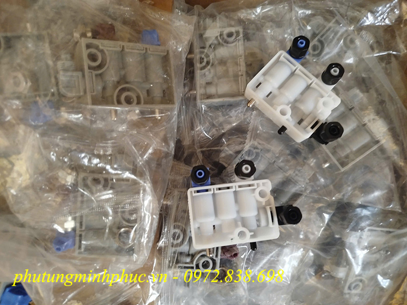 Van chia hơi 3 lỗ