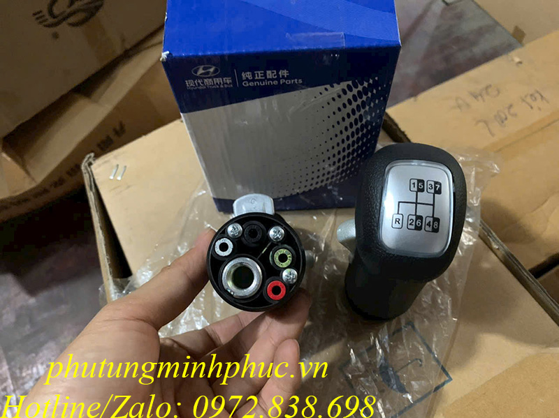 Tay nắm cần số xe Hyundai Xcient