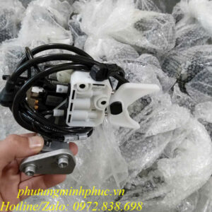 Van chia hơi ghế Hyundai Trago, Hyundai Universe