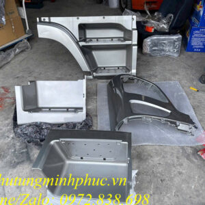 Ốp bậc lên xuống Cabin xe Hyundai Xcient