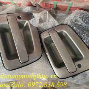 Tay mở cửa ngoài Hyundai Xcient