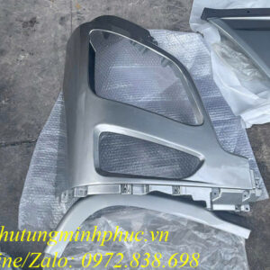 Vành đèn pha xe đầu kéo Hyundai Xcient