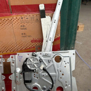 Compa nâng hạ kính Sitrak T7H 440