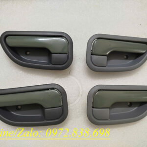 Tay mở cửa trong xe tải Thaco Ollin